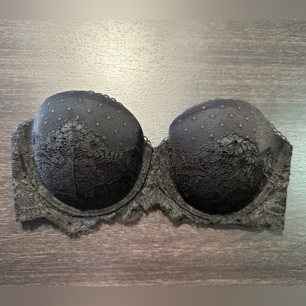 Victoria’s Secret Dream Angels Multi-Way Strapless Bra Black Lace 32C